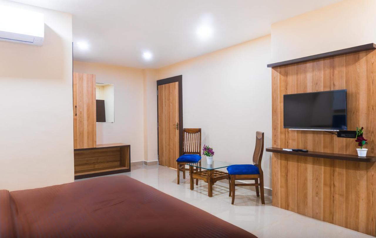 Geet Kavya Inn Bhopal Dış mekan fotoğraf