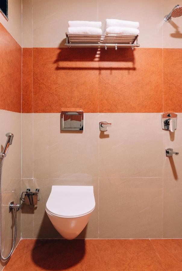 Geet Kavya Inn Bhopal Dış mekan fotoğraf